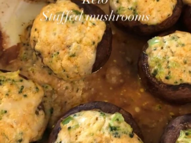 keto stuffed mushrooms