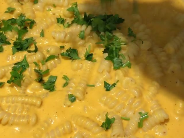 Fusilli with creamy roasted vegetable sauce
