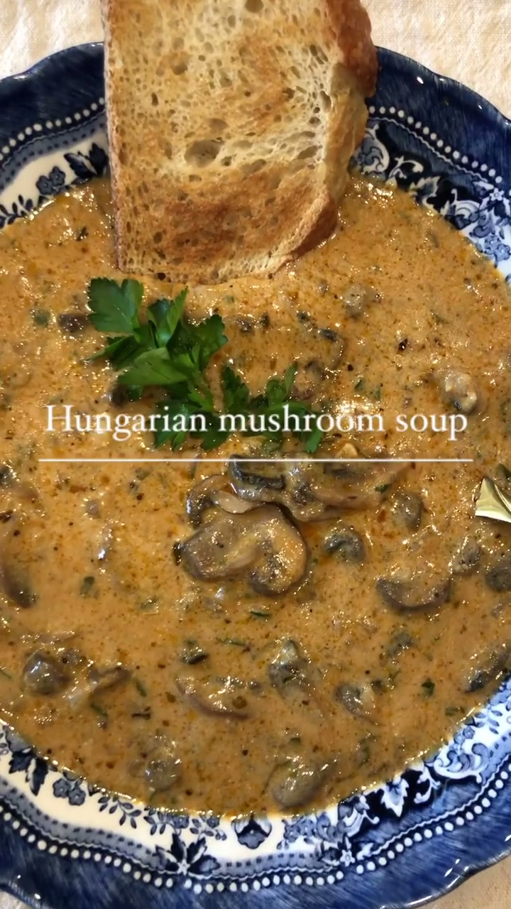Hungarian Mushroom Soup