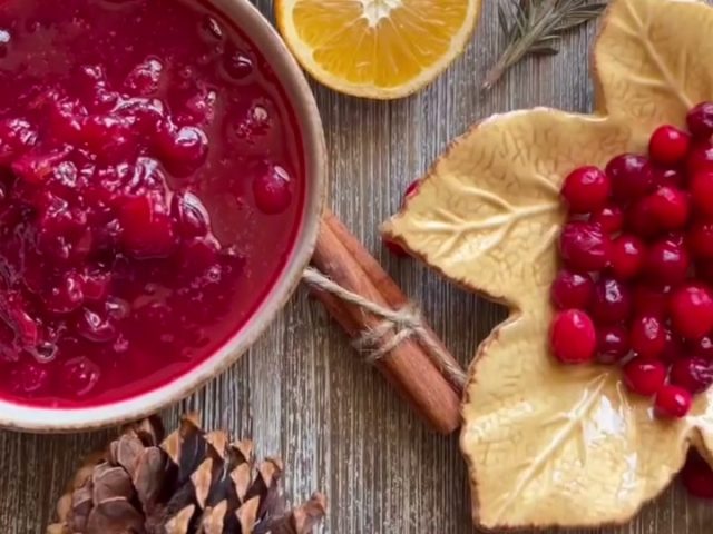 Cranberry sauce