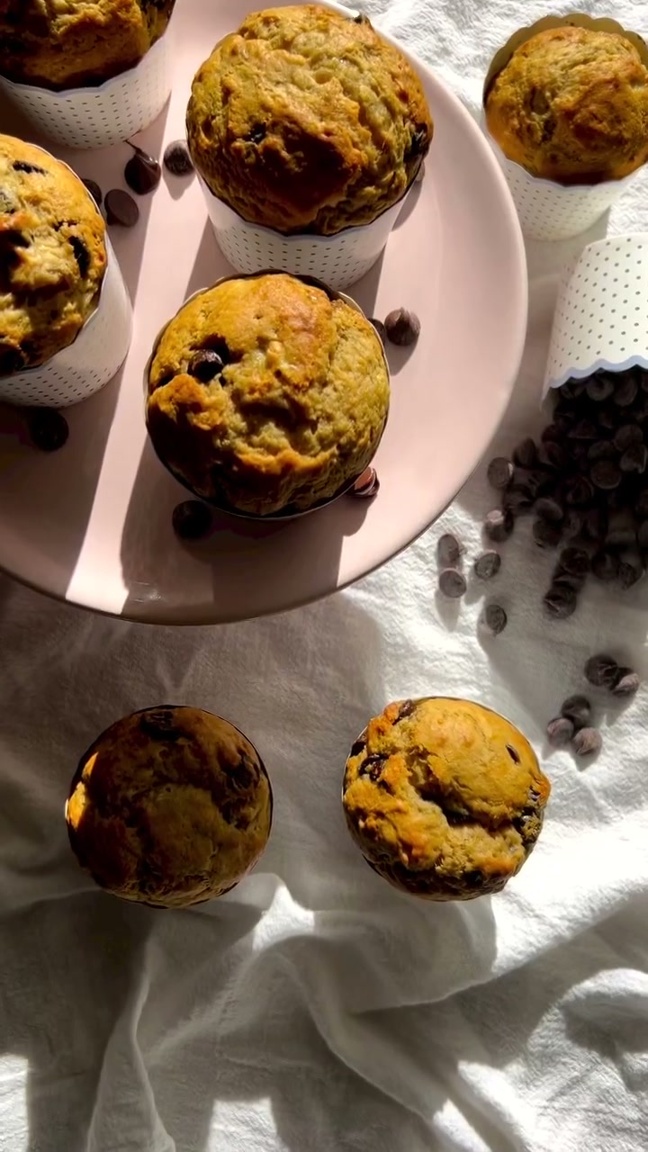 Banana chocolate chip muffins