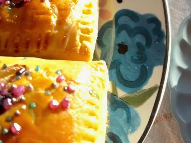Blueberry cream cheese pockets