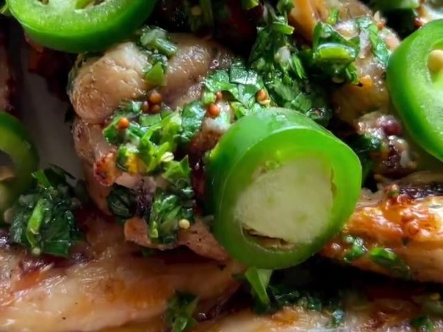 Chimichurri chicken wings