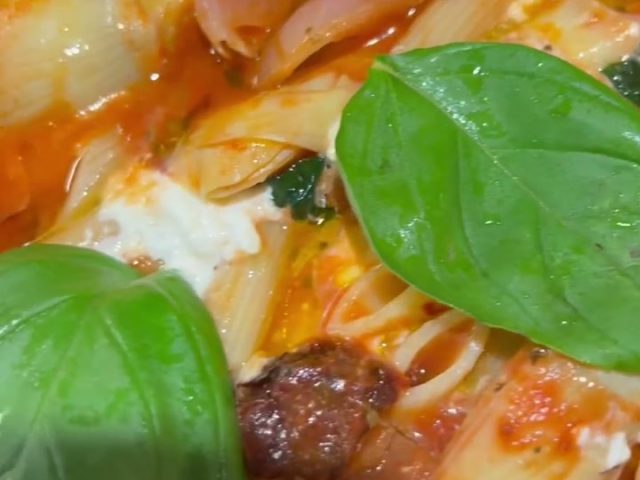Pantry vegetable marinara pasta