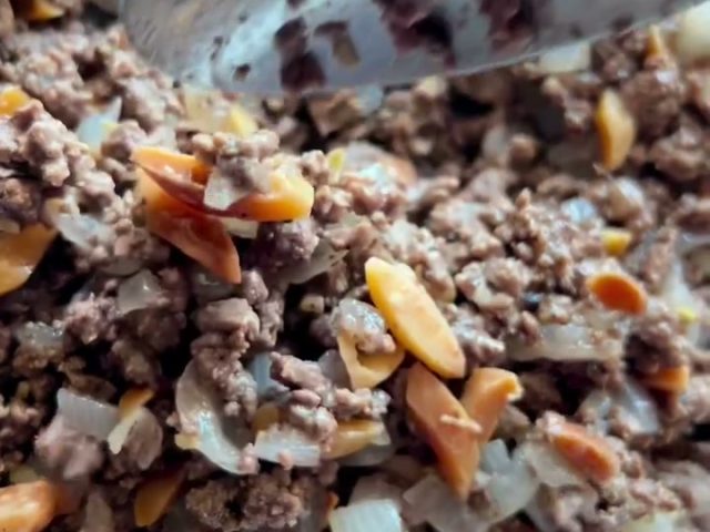 Meat stuffing