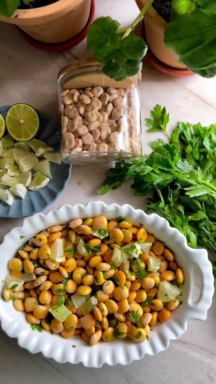 Lupini beans ~ turmus ~ترمس