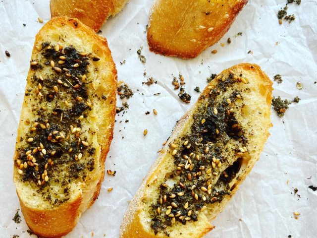 Fried tomatoes and za’atar crostini