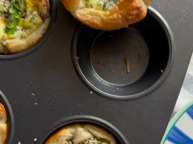 Cheesy asparagus egg tart
