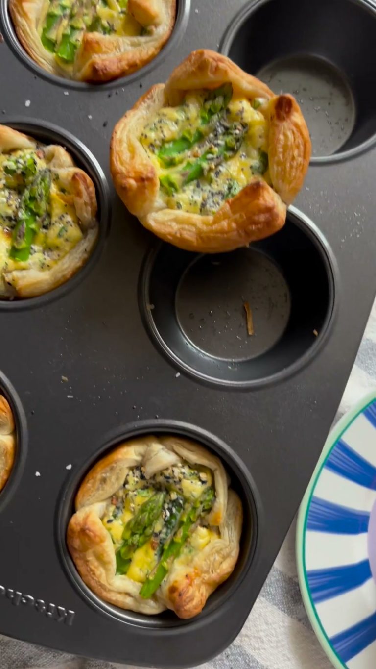 Cheesy asparagus egg tart