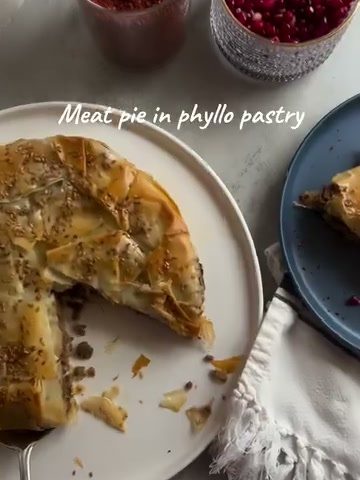 Meat pie in phyllo pastry