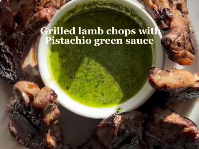 Grilled Lamb Chops with Pistachio Green Sauce