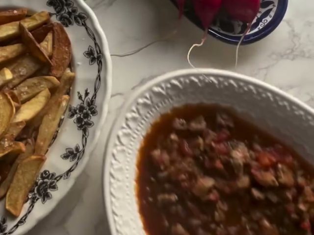 Qalayet Bandora bil Lahmeh