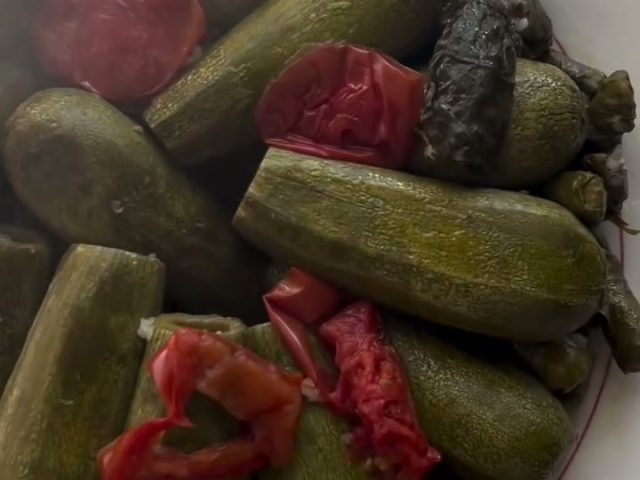 Koosa w Dawali (Stuffed Squash and Grape Leaves)