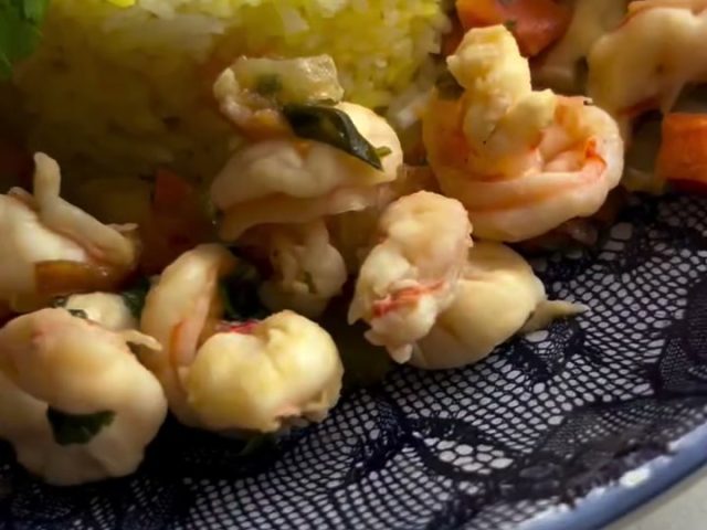 Shrimp and Vegetable Skillet