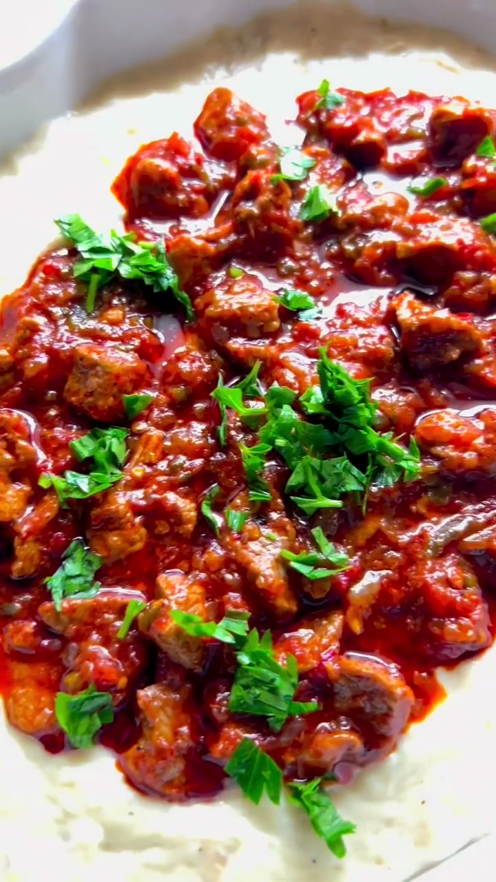 Alinazek Kebab (Eggplant Dip with Fried Meat)