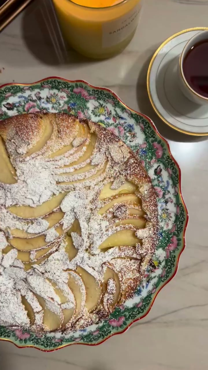 Apple Almond Cake