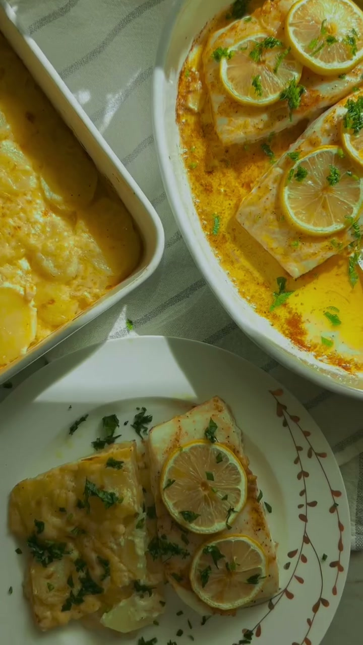 Baked Halibut with Scalloped Potatoes