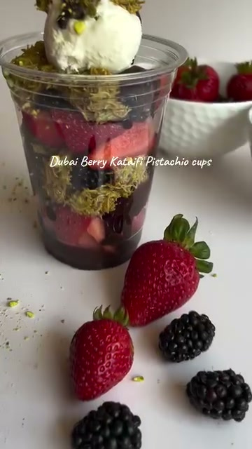 Berry Kataifi Cups