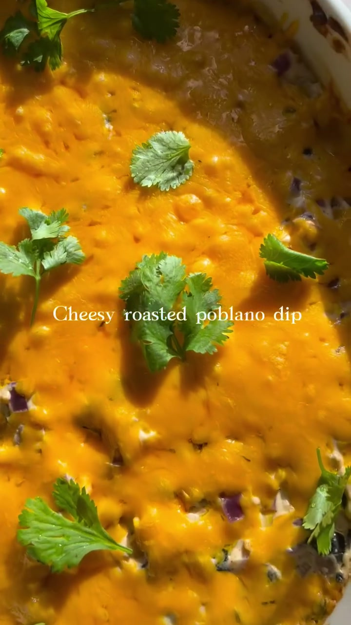 Cheesy Roasted Poblano Dip