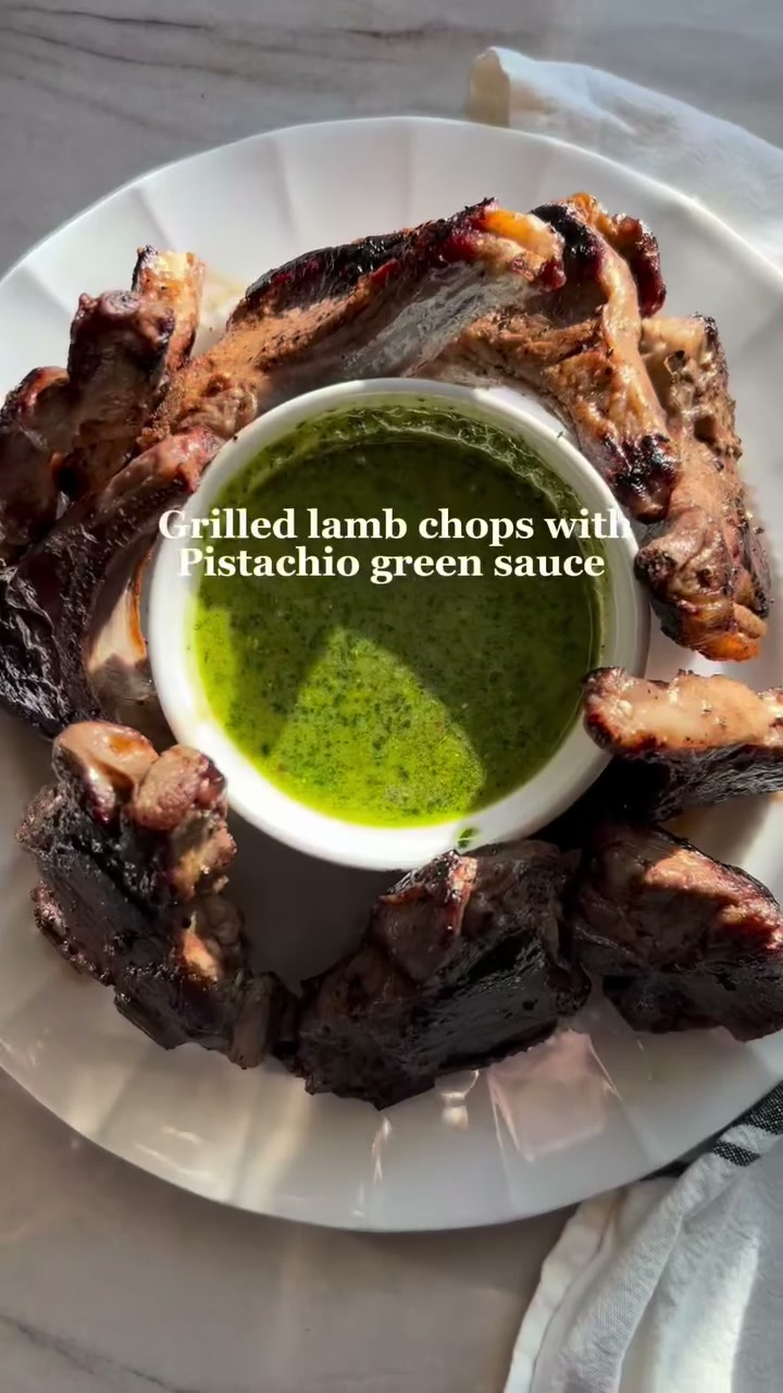 Grilled Lamb Chops with Pistachio Green Sauce