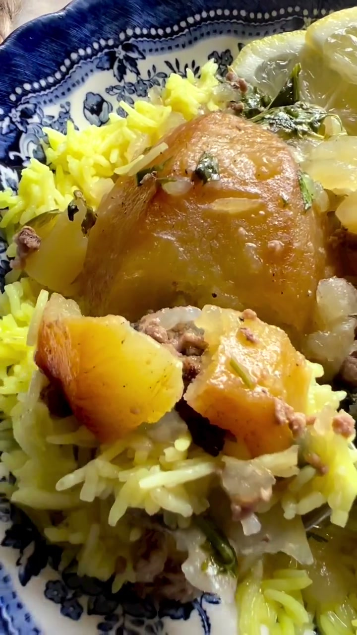 Meat Stuffed Potatoes ( Batata Mahshieh ) بطاطا محشية