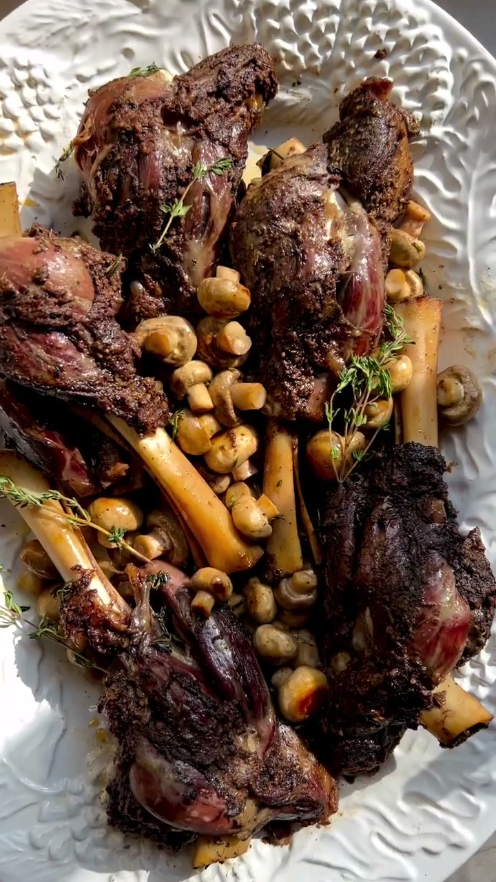 Middle Eastern Slow Roasted Lamb Shanks