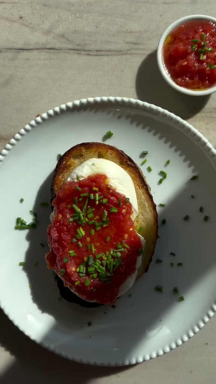 Pan Con Tomate