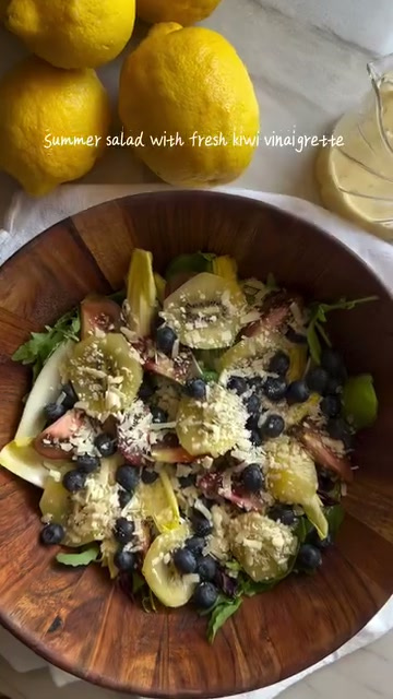 Summer Salad with Fresh Kiwi Vinaigrette